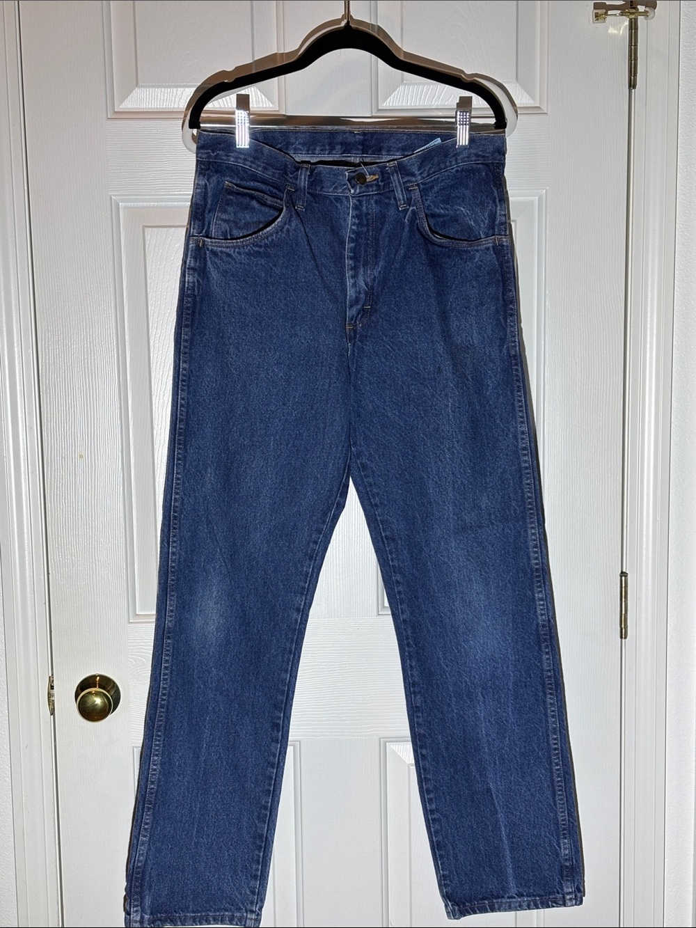 Rustler Men's Relaxed Dark Blue Denim Jeans